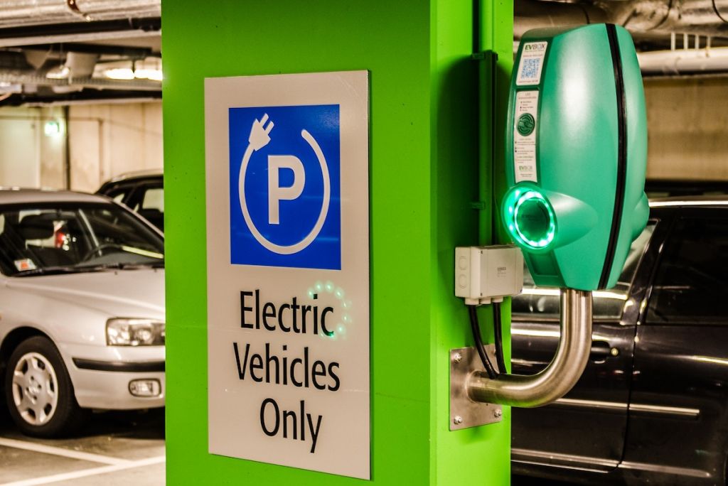 Policy Options for Decarbonising Transportation in APEC – Published Sep 2022
