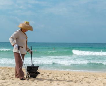 Banner image of beach clean-up